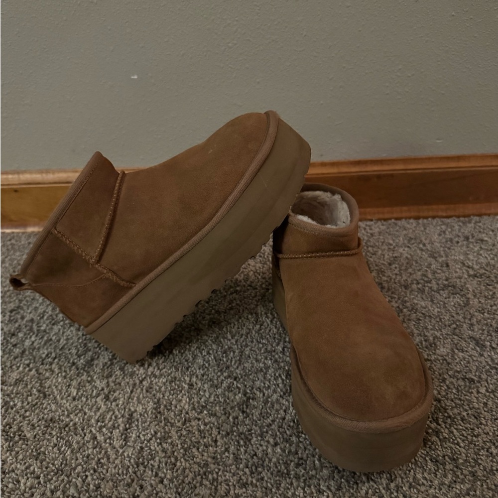UGG Classic Ultra Mini Platform Boots